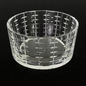 Orrefors bowl -designed by Martti Rytkonen