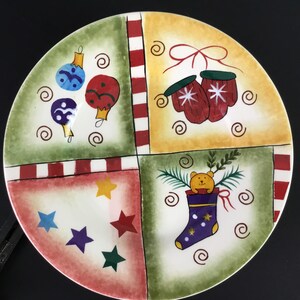 Pfaltzgraff -Holiday Magic- dessert/salad plates -set of 8
