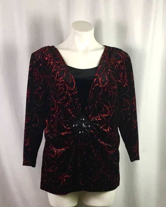 Notations-XL-black velvet -red glitter top