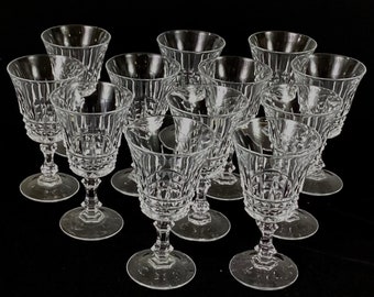 Crystal d’ Arques -Arques,France cut crystal cordials-set of 12