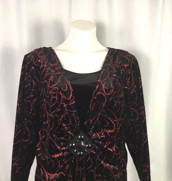 Notations-XL-black velvet -red glitter top - image 2