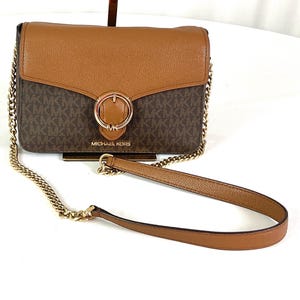 NWOT-Michael Kors-“ Wanda”-logo Crossbody bag