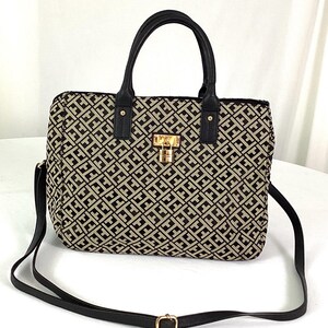 NWOT-Tommy Hilfiger-signature, top handle/Crossbody bag