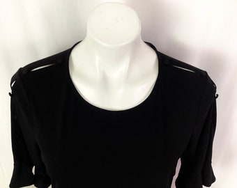 Adrienne Papell -—designer poly knit top -size-M