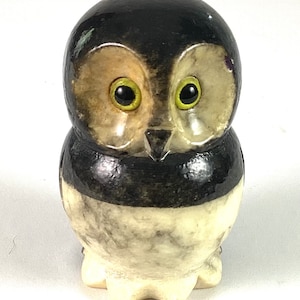 hand carved alabaster owl- paperweight -made in Italy