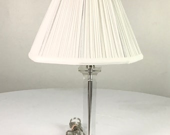 Mid century modern lucite table lamp