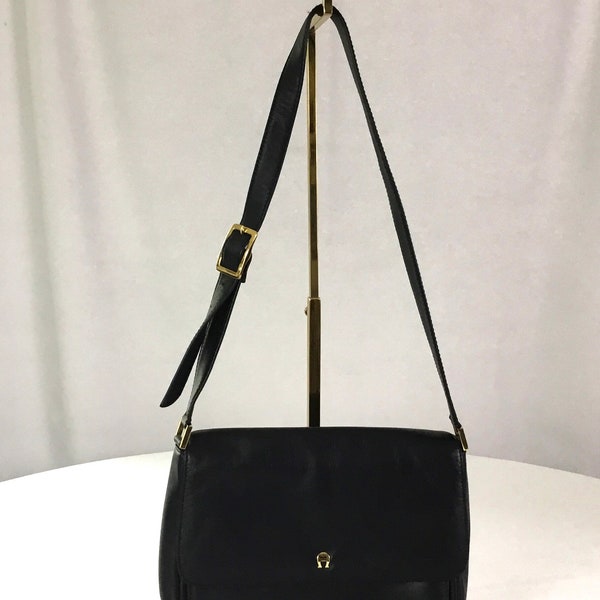 Etienne Aigner leather shoulder bag