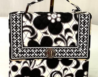 NWOT-Vera Bradley-“ JULIA BLACK”-white and black night and day top handle, convertible Crossbody bag