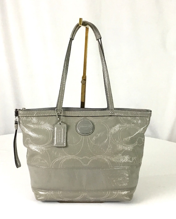 Coach F15142- Grey Patent Leather Shoulder Bag - Etsy Coach F15142- Grey Patent Leather Shoulder Bag - Etsy