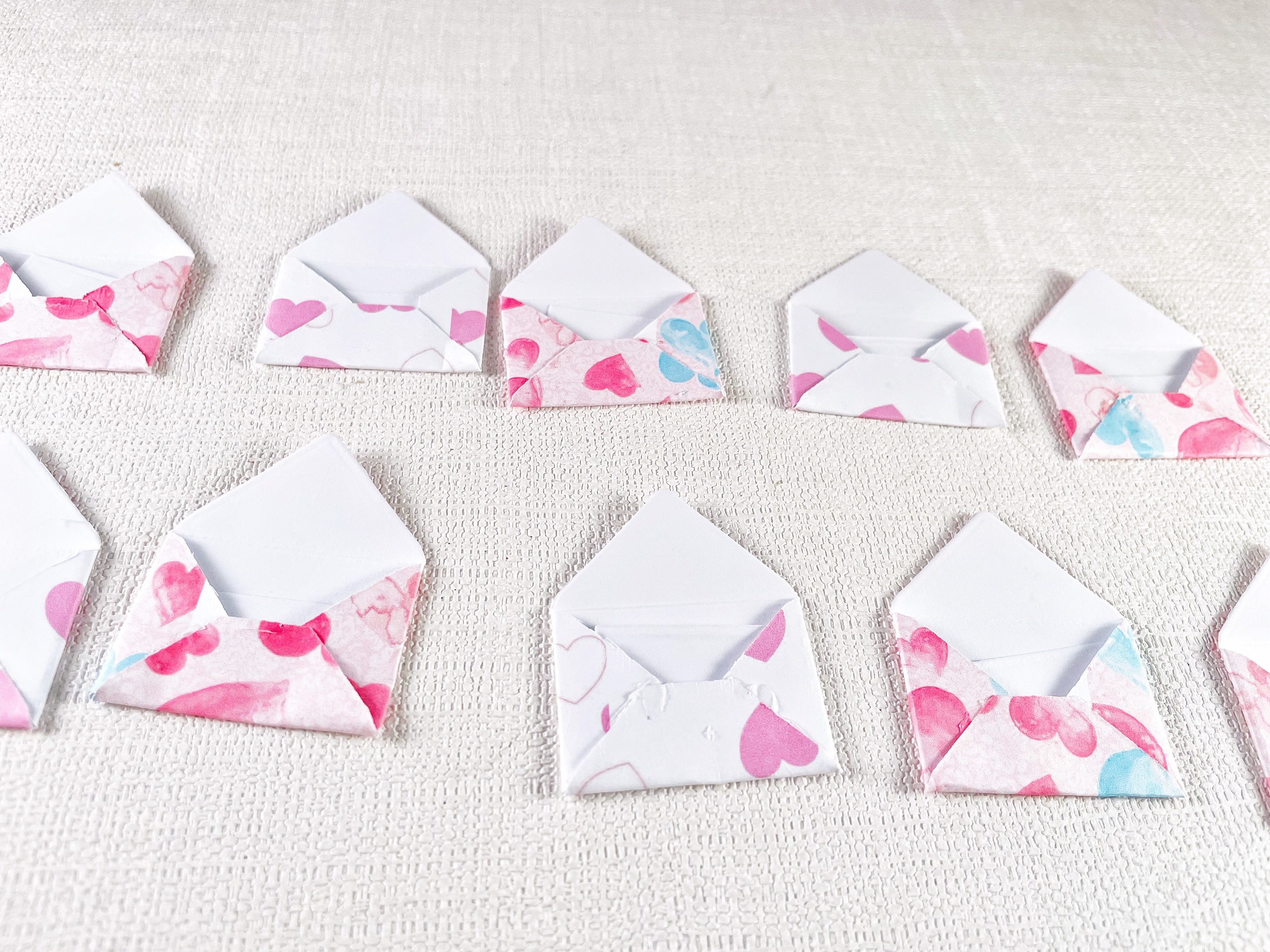 10 Mini Envelopes and Cards, Miniature Envelopes and Cards, Valentines