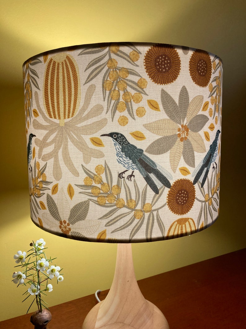 Wattlebird & Yellow Banksia Lampshade image 3