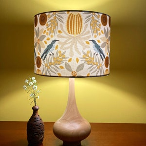 Wattlebird & Yellow Banksia Lampshade image 2