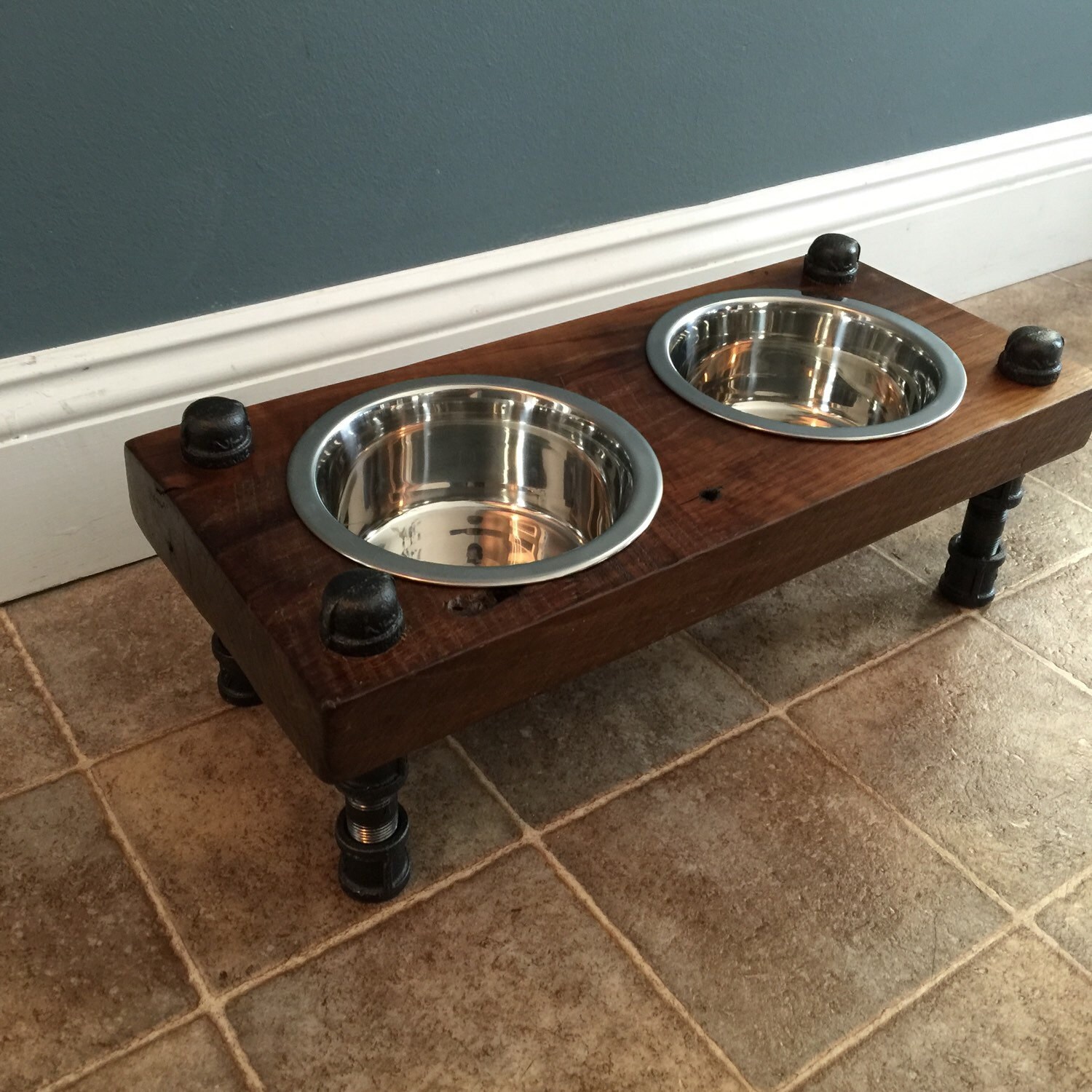 Reclaimed Barn Wood Raised Dog Feeder - Etsy