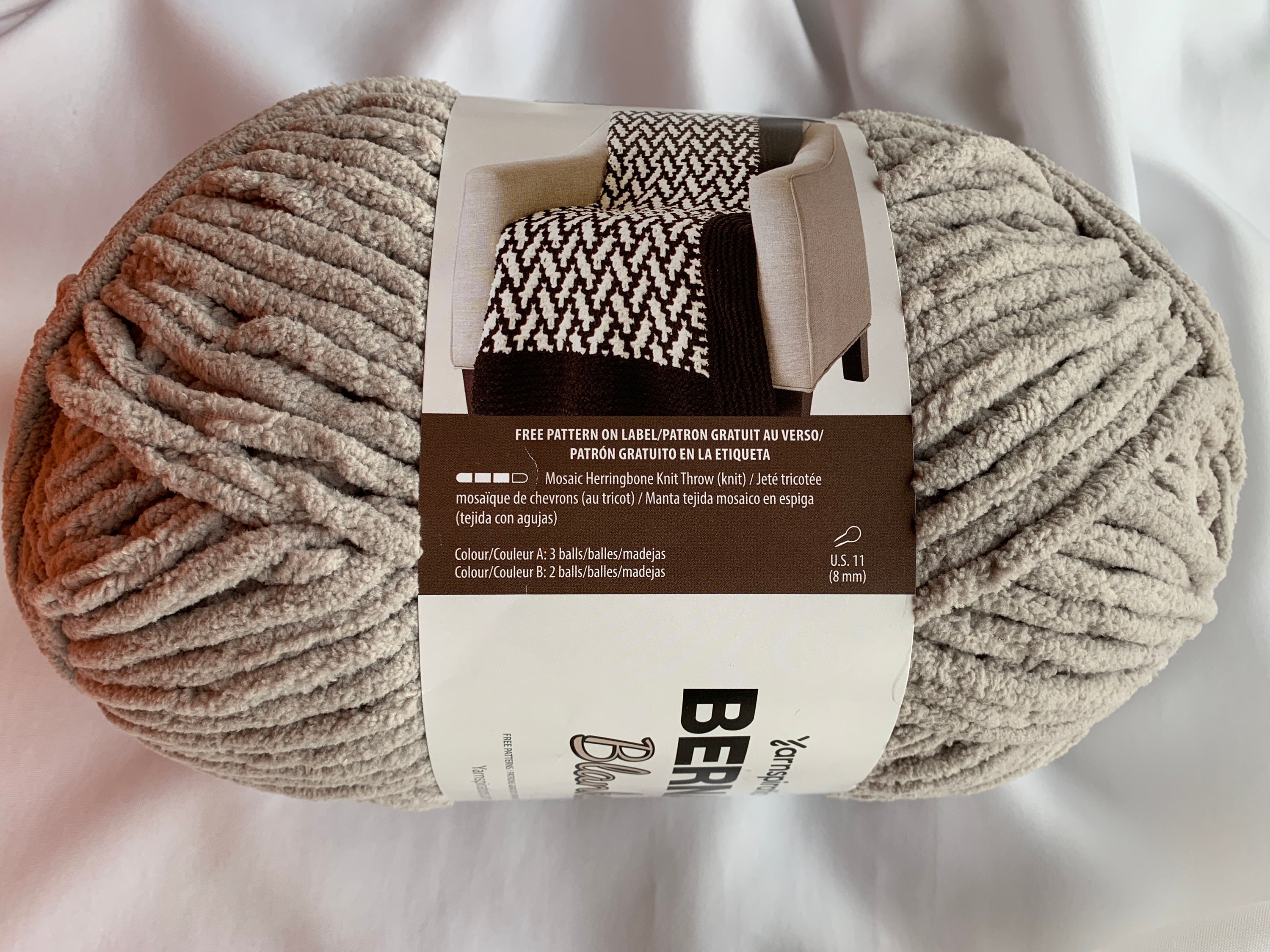 Bernat Blanket #6 Super Bulky Polyester Yarn, South Seas 10.5oz/300g, 220 Yards (4 Pack)