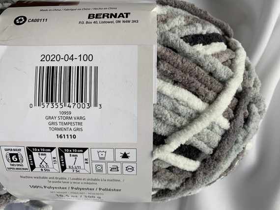 Bernat Blanket #6 Super Bulky Polyester Yarn, Gray Storm Varg 10.5oz/300g, 220 Yards (4 Pack)