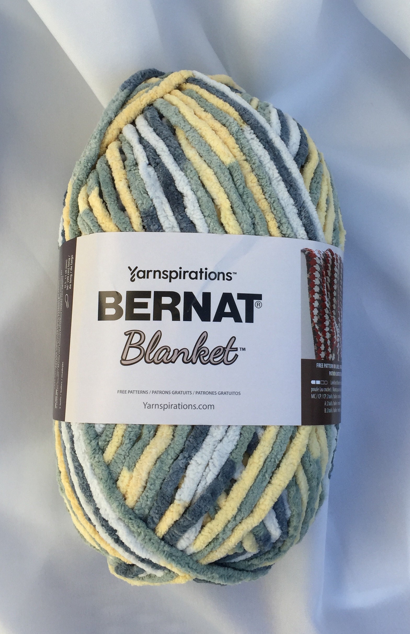 Sunshine Green Blanket Yarn