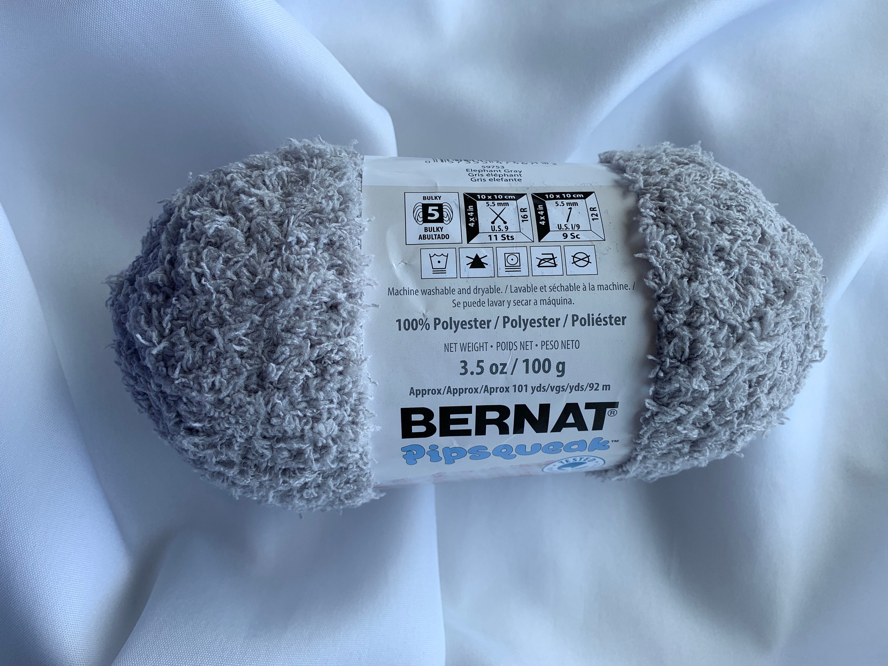 Choose from 12 colors! Bernat Pipsqueak yarn, small 3.5oz size/101 yds;  Bulky #5, baby soft polyester, low & fast ship!