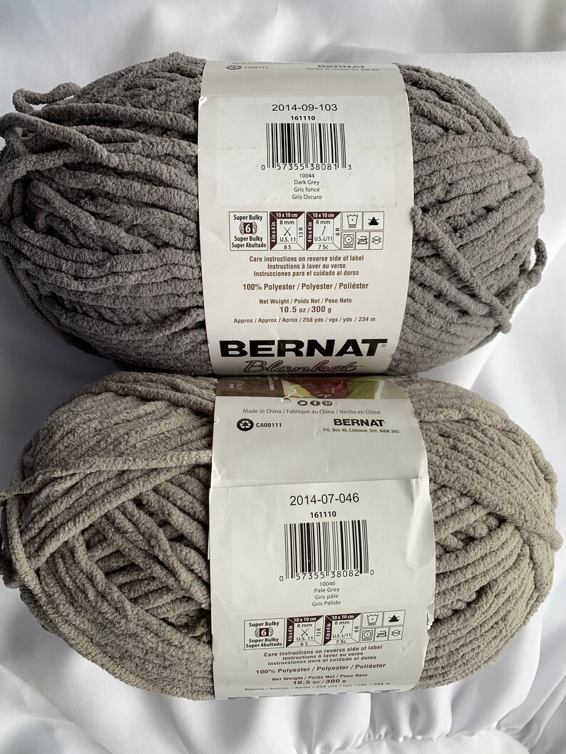 DARK GREY 10044 Bernat Blanket 10.5oz 258 Yds 300g Etsy