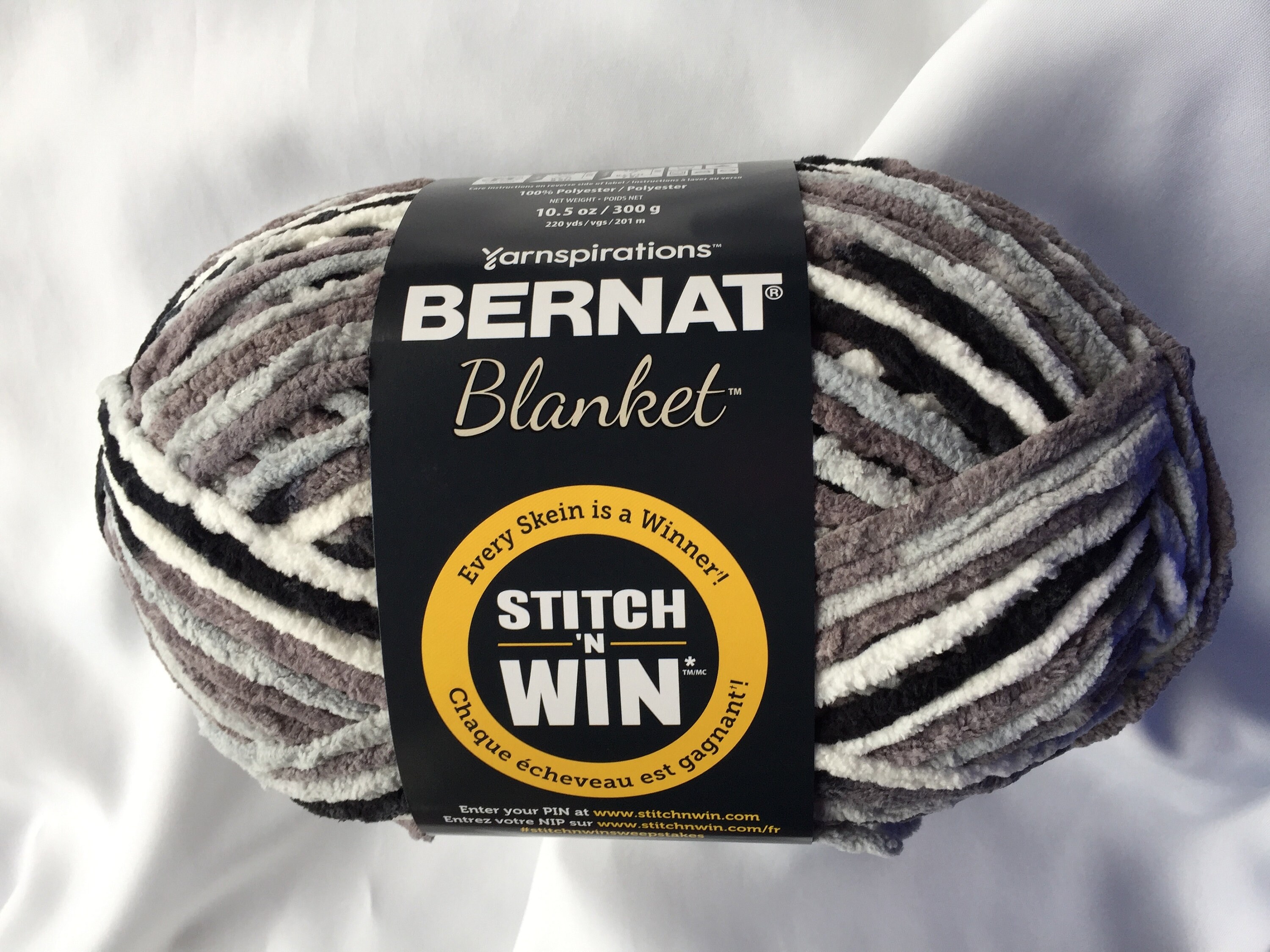 GRAY STORM VARG 04782 Bernat Blanket Yarn220yds10