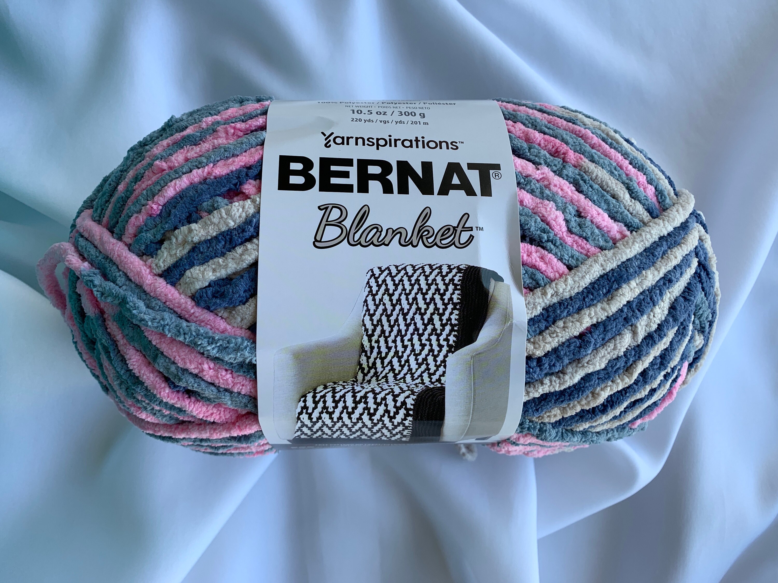 Chunky Yarn Chenille Pillow and Blanket Yarn, for Arm Knitting, Hand  Knitting, Super Soft Jumbo Yarn 