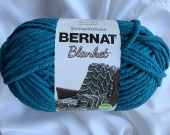 GRAY BLUE 10900 Bernat Blanket Yarn 220yds 10.5 Oz Skein Super Bulky 6  Chenille Dcoyshouseofyarn 