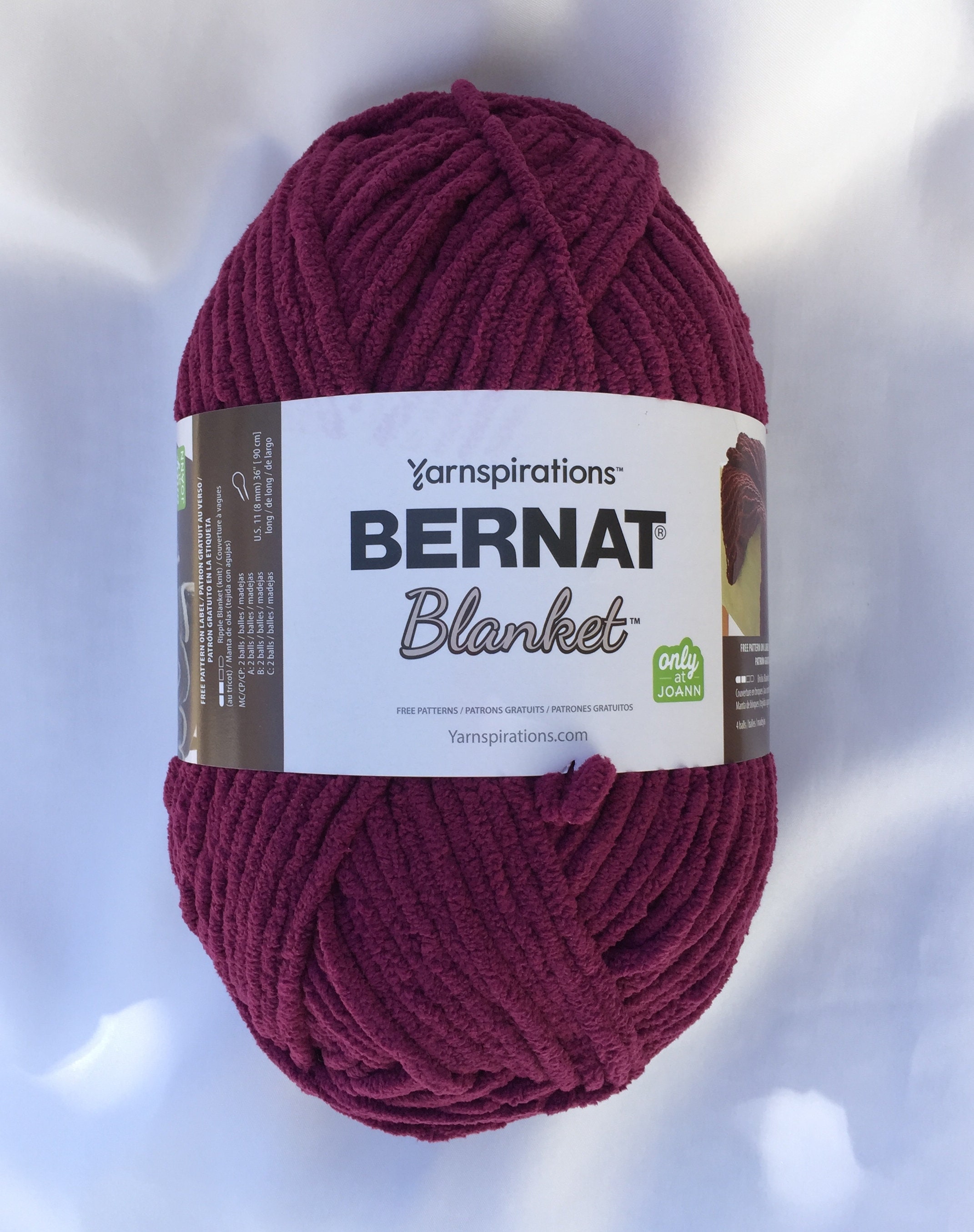  Bernat Knitting Yarn Blanket Big Ball Purple Plum 2