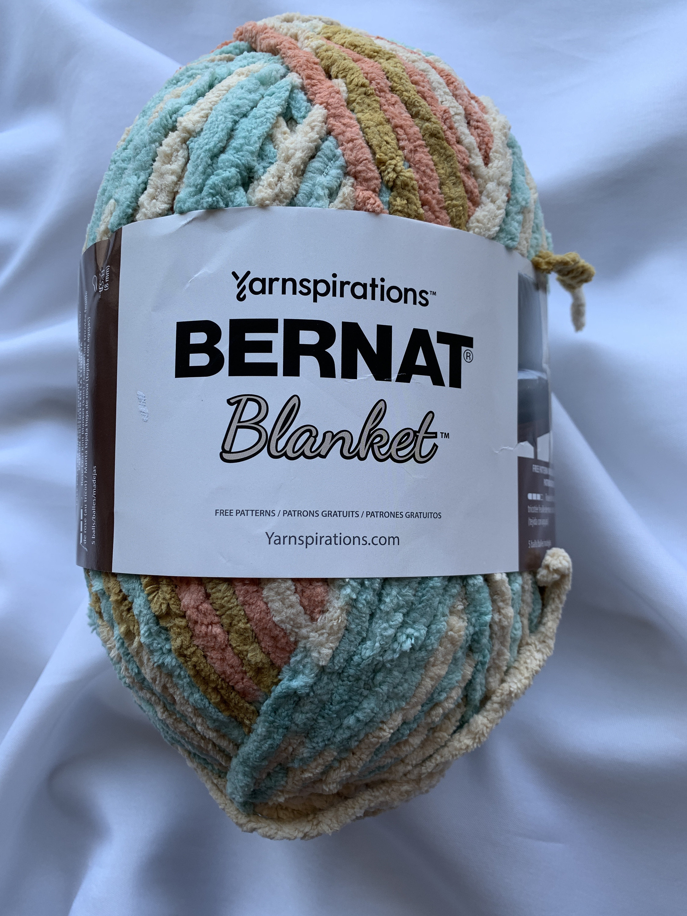 SAILORS DELIGHT Bernat Blanket Yarn 10136 10.5oz Skein 220 Yds. Super Bulky  6 Chenille Yarn Crochet Knitting Dcoyshouseofyarn 