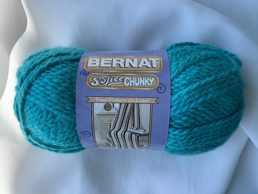 GRAY BLUE 3 pack! Bernat Softee Chunky Yarn Super Bulky Yarn. 3.5oz, 108yds