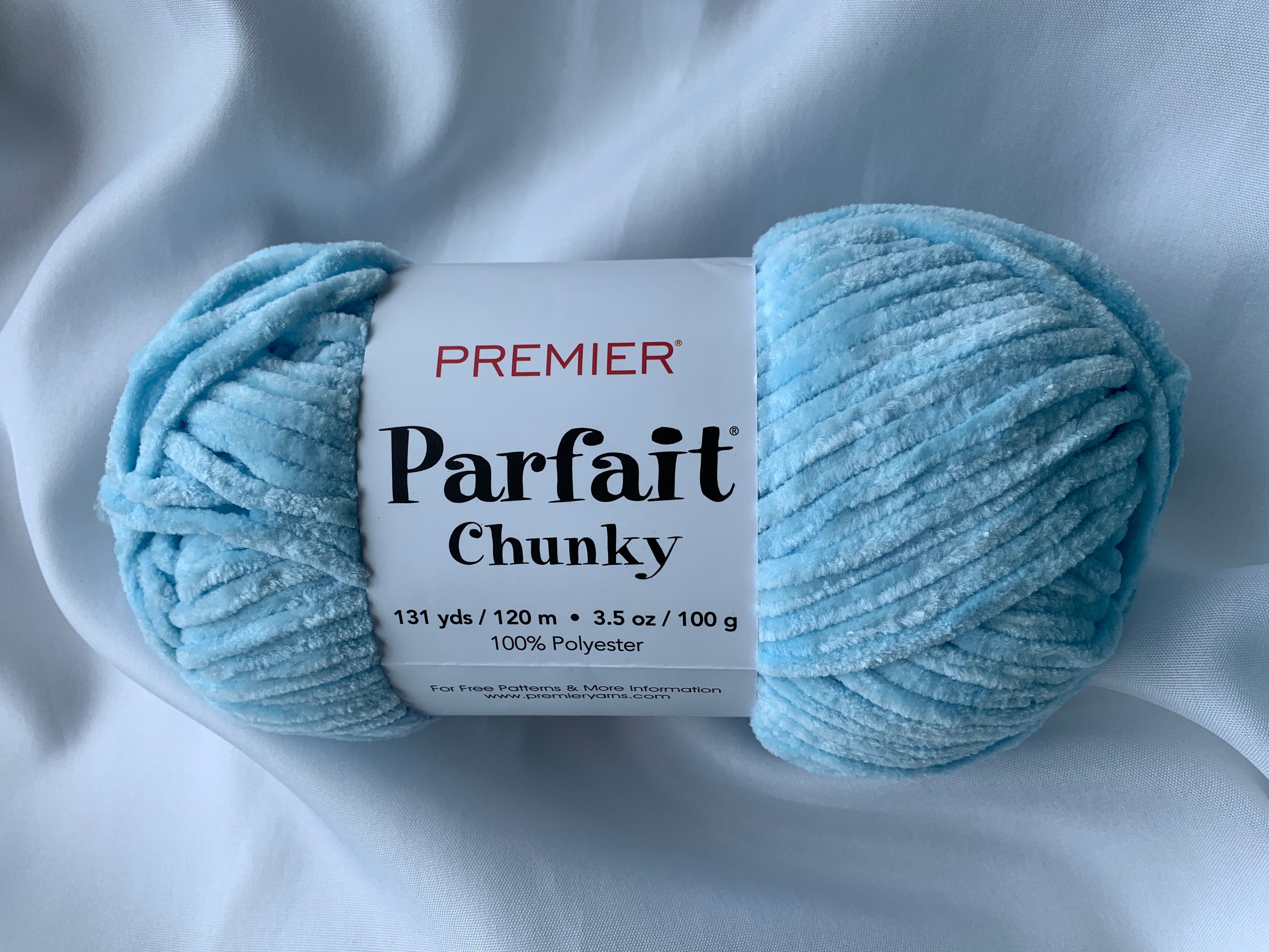 Premier Parfait Chunky Light Blue 1150-05 131 Yds 3.5 Oz. Super