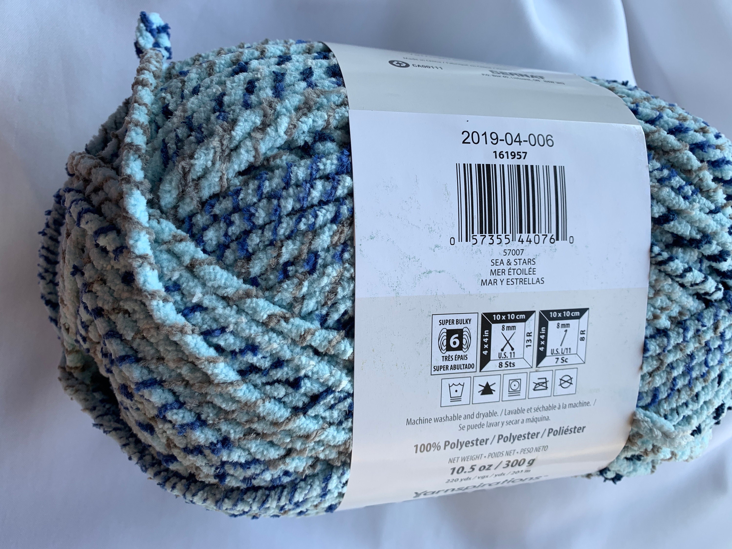SEA STARS 57007 Bernat Blanket Twist 220yds 10.5 Oz Skein Super Bulky 6 Chenille Winter Yarn Crochet Knit Dcoyshouseofyarn Etsy Canada
