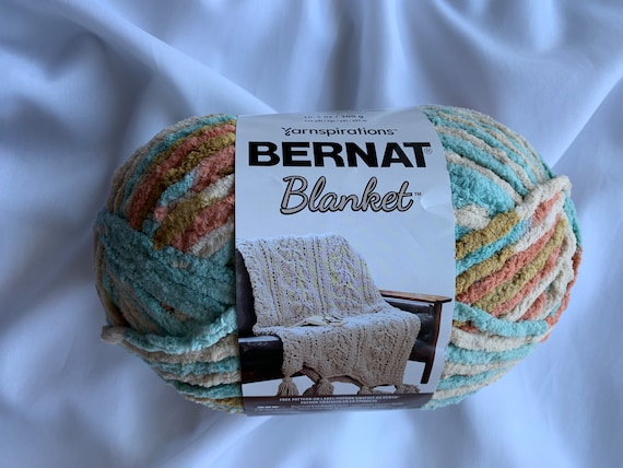 Bernat Blanket #6 Super Bulky Polyester Yarn, Cloudy Sky 10.5oz/300g, 220 Yards (4 Pack)
