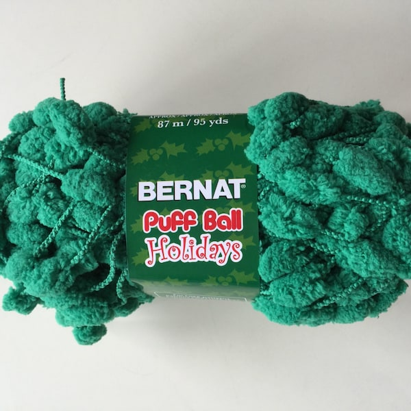 Bernat Puff Ball Holidays Yarn Garland Green  New Christmas Yarn  Green Pom Pom Yarn