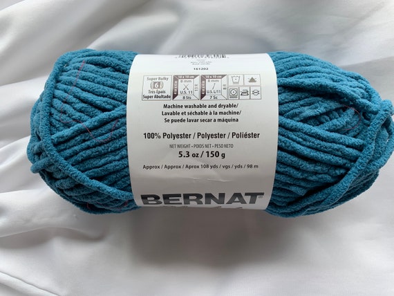 Bernat Blanket Super Bulky Yarn, 5.3oz, Guage 6 Super Bulky