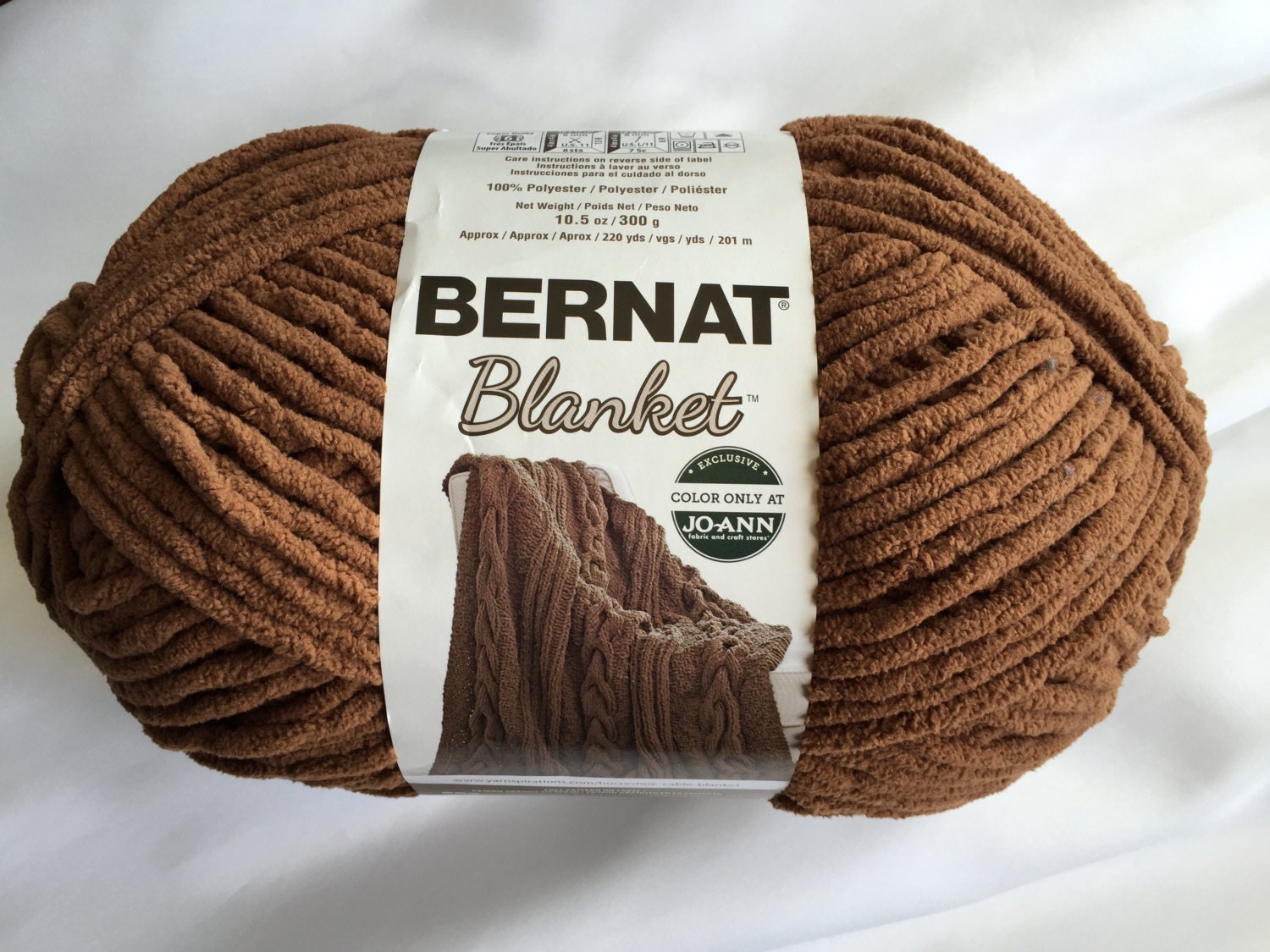 MINK 10782 Bernat Blanket Yarn 10.5 oz Skein ~ Bernat Blanket Yarn ~ Super  Chunky (6) ~ Thick Blanket Yarn - Brown Yarn - Winter Yarn