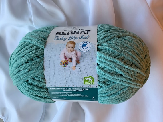 Blanket Big Misty Green Bernat Blanket Yarn Misty Jungle Green