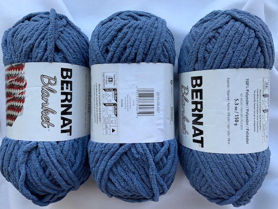3 Pack COUNTRY BLUE 00106 Bernat Blanket Yarn 5.3 Oz 150 G 108 Yds