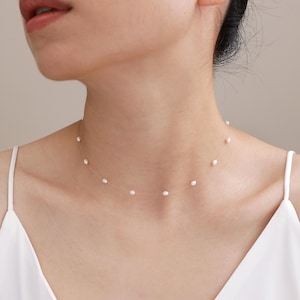 Flytande pärlillusionschoker, risformat pärlhalsband, 3-3,5 mm vita sötvattenspärlor, sötvattenspärlhalsband med osynlig tråd