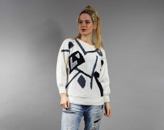 Novelty Print Graphic Pullover . Angora Wool blend Sweater . Black White Abstract Geo Print Sweater . 80s Mod Pullover . Ugly Sweater . Sz S