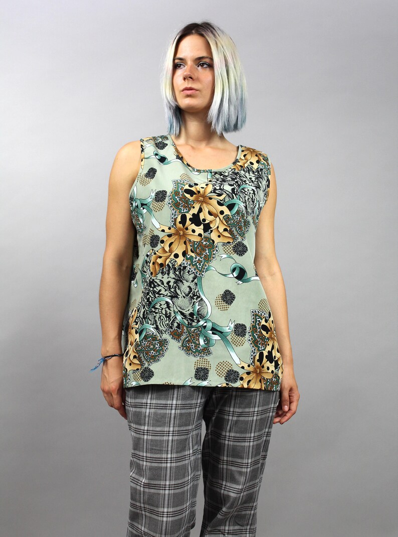 M L Vintage Bow Floral Print Casual Boho Summer Tee Top 90s Novelty Khaki Loose Mod Blouse