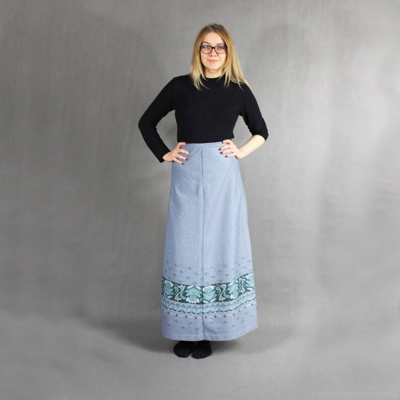70s Vintage Gray Metallic Maxi Skirt Flared A-line Floor Length Boho Hippie Skirt Size M Floral Print Full Length Long High Waist Skirt