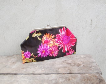 Vintage clutch purse - Black pink dahlia flower Vintage pouch clutch wallet - Soviet floral vintage cluch