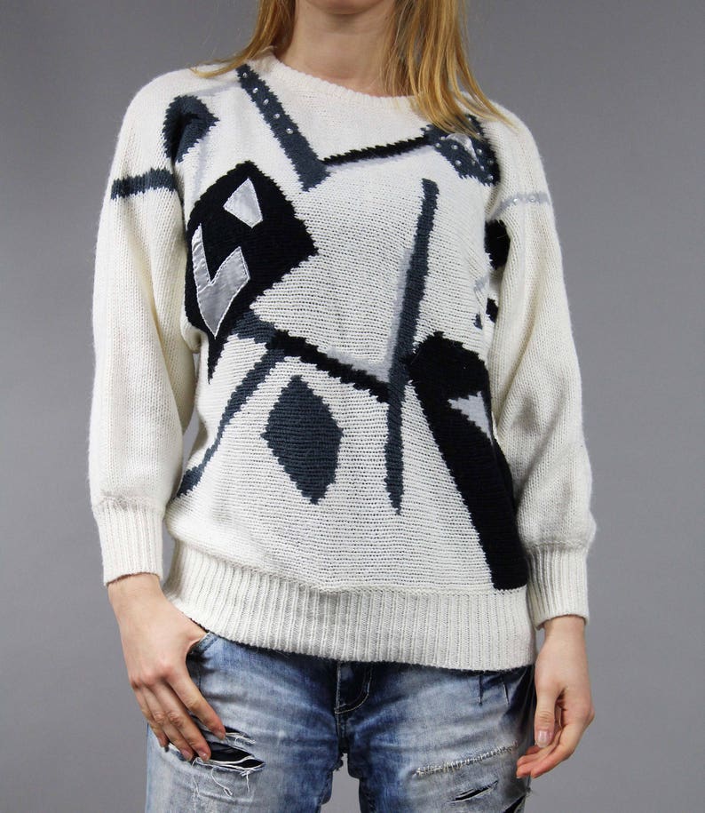 Novelty Print Graphic Pullover . Angora Wool blend Sweater . Black White Abstract Geo Print Sweater . 80s Mod Pullover . Ugly Sweater . Sz S image 2