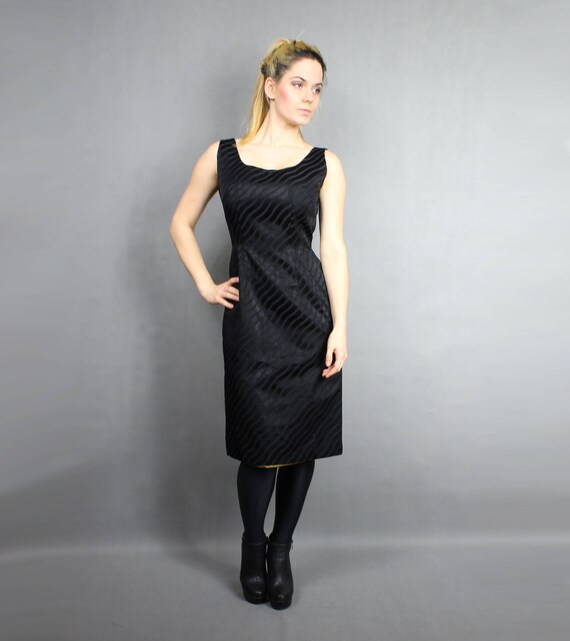 black bodycon evening dress