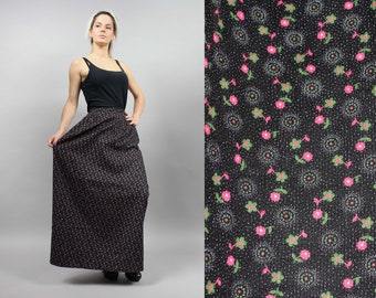 70s Maxi Boho Floral Warm Skirt. Vintage Bohemian Black Festival Skirt. S