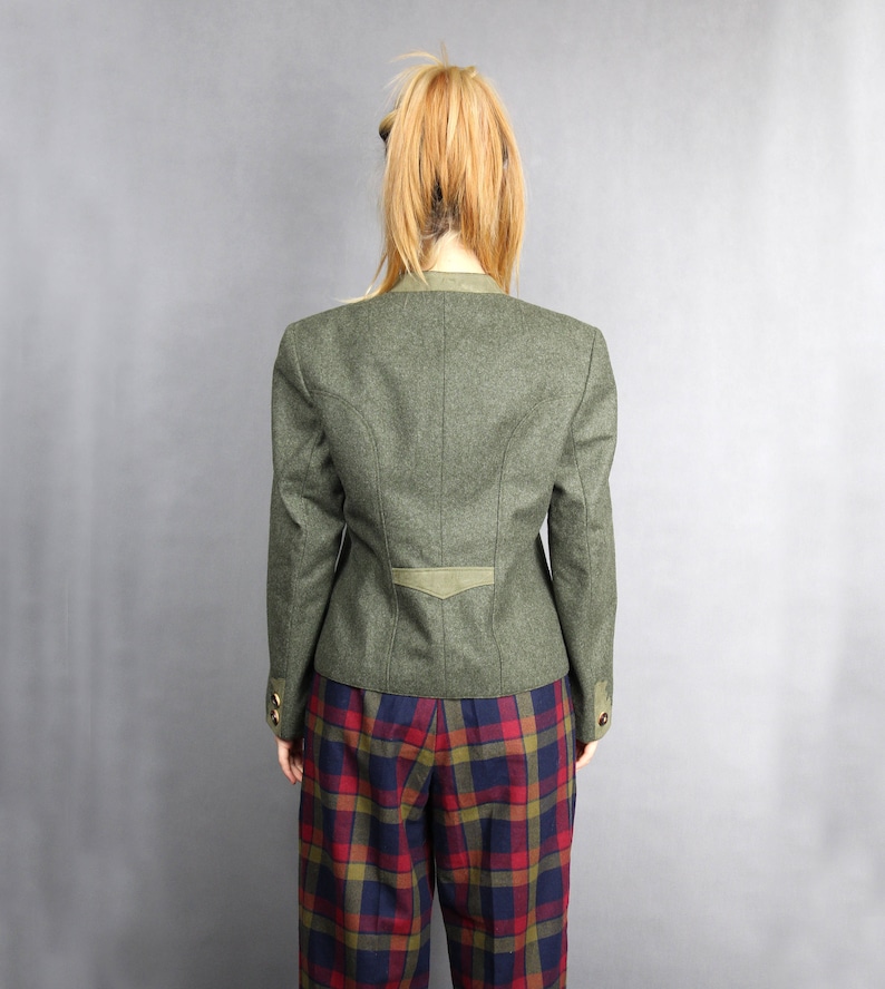 Folk style Countryside German Blazer 80s Khaki Trachten Jacket Bavarian Embroidered Top L Retro 1980s Vintage Warm Wool Short Fitted Coat