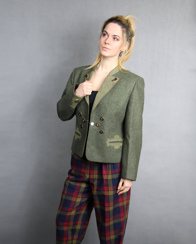 Folk style Countryside German Blazer 80s Khaki Trachten Jacket Bavarian Embroidered Top L Retro 1980s Vintage Warm Wool Short Fitted Coat
