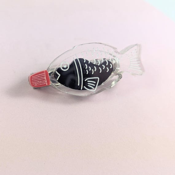 Soy Sauce fish container hairclip Japanese bento acrylic/ Japanese food lover hairstyle / sauce dispenser hairpin / sushi/ sashimi shoyu-tai