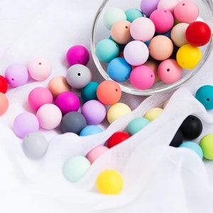 1 x 15mm (0.59 inches) YELLOWS Round BPA-free Silicone beads for necklaces, food-grade silicone, decorations, DIY