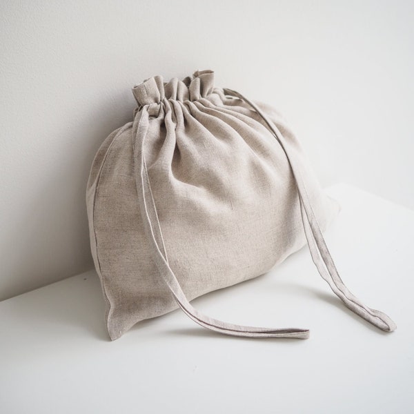 Linen drawstring bag. Linen pouch, soft linen storage bag in natural linen.