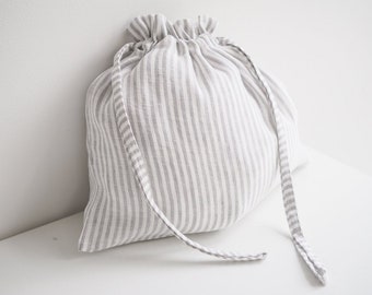 Linen drawstring bag. Linen organizer bag in gray stripes.